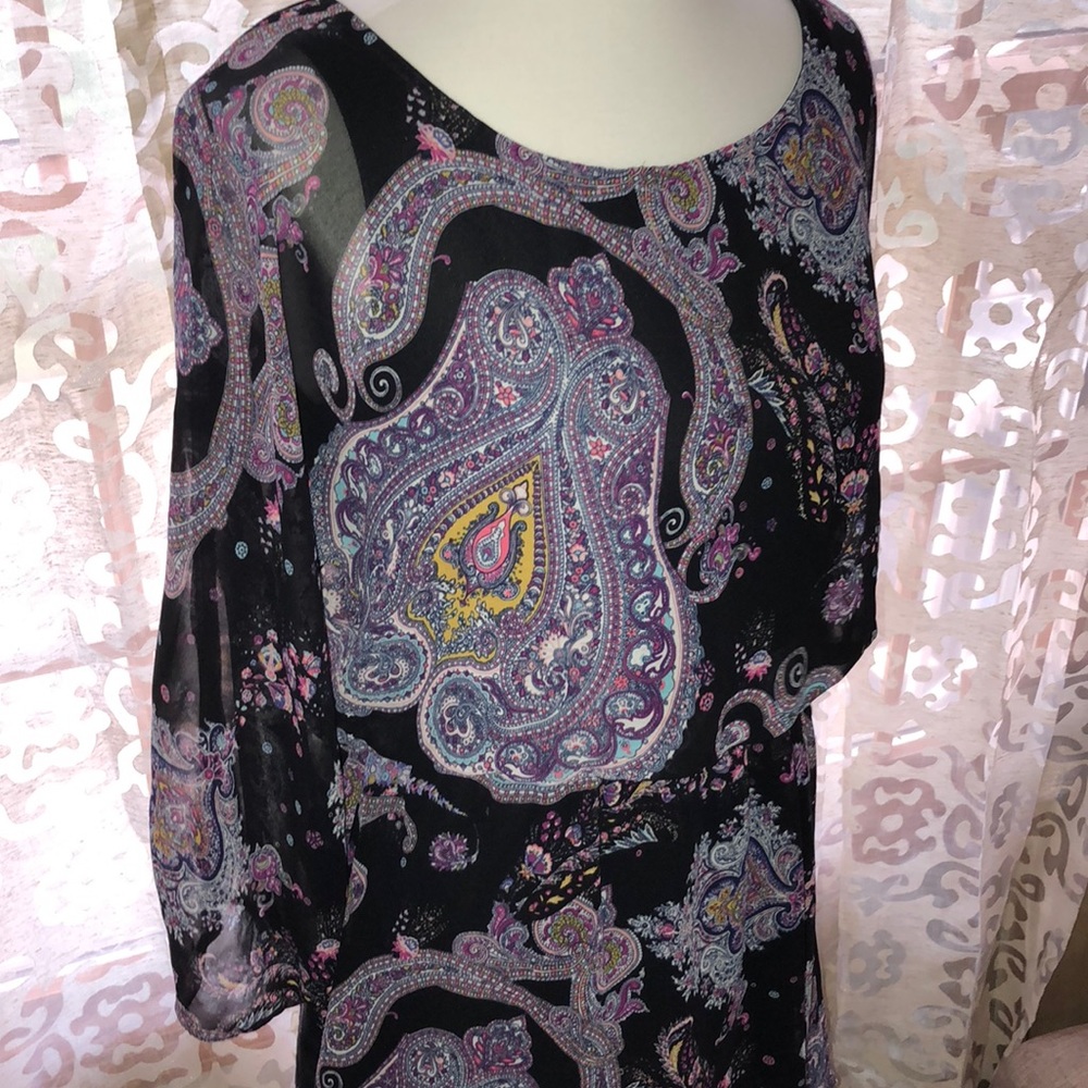 Dress - Picture 4 of 4